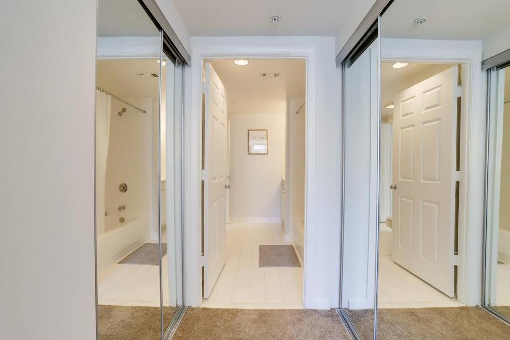 Bright Apartment Walk To Ballston Metro Арлингтон Экстерьер фото