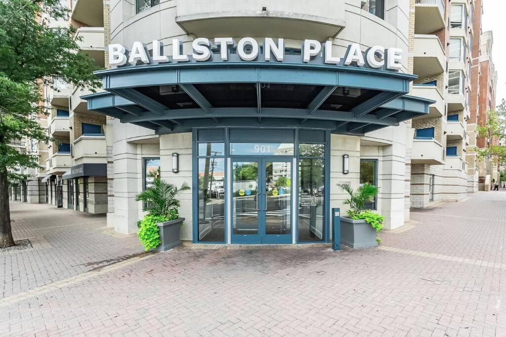 Bright Apartment Walk To Ballston Metro Арлингтон Экстерьер фото